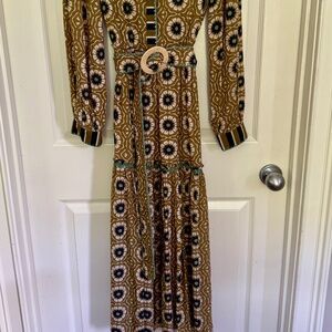 Woman’s Midi  Dress-  Brooks Ave.  size small/ 6  classic  Dandelion print